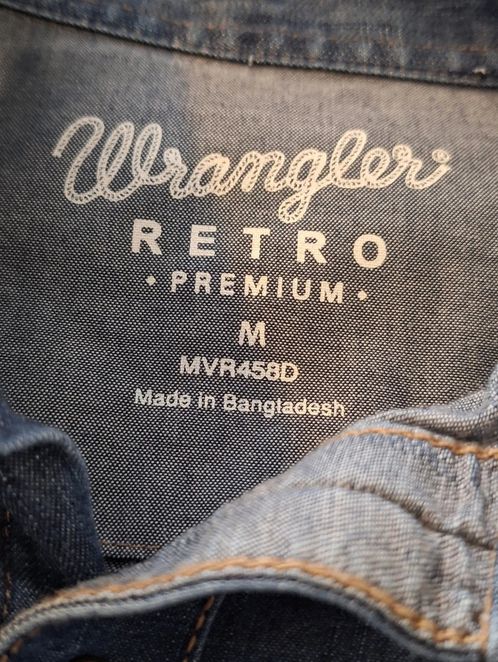 Wrangler Retro Premium Denim Snap Shirt Western Long Sleeve Size M New - Picture 3 of 3